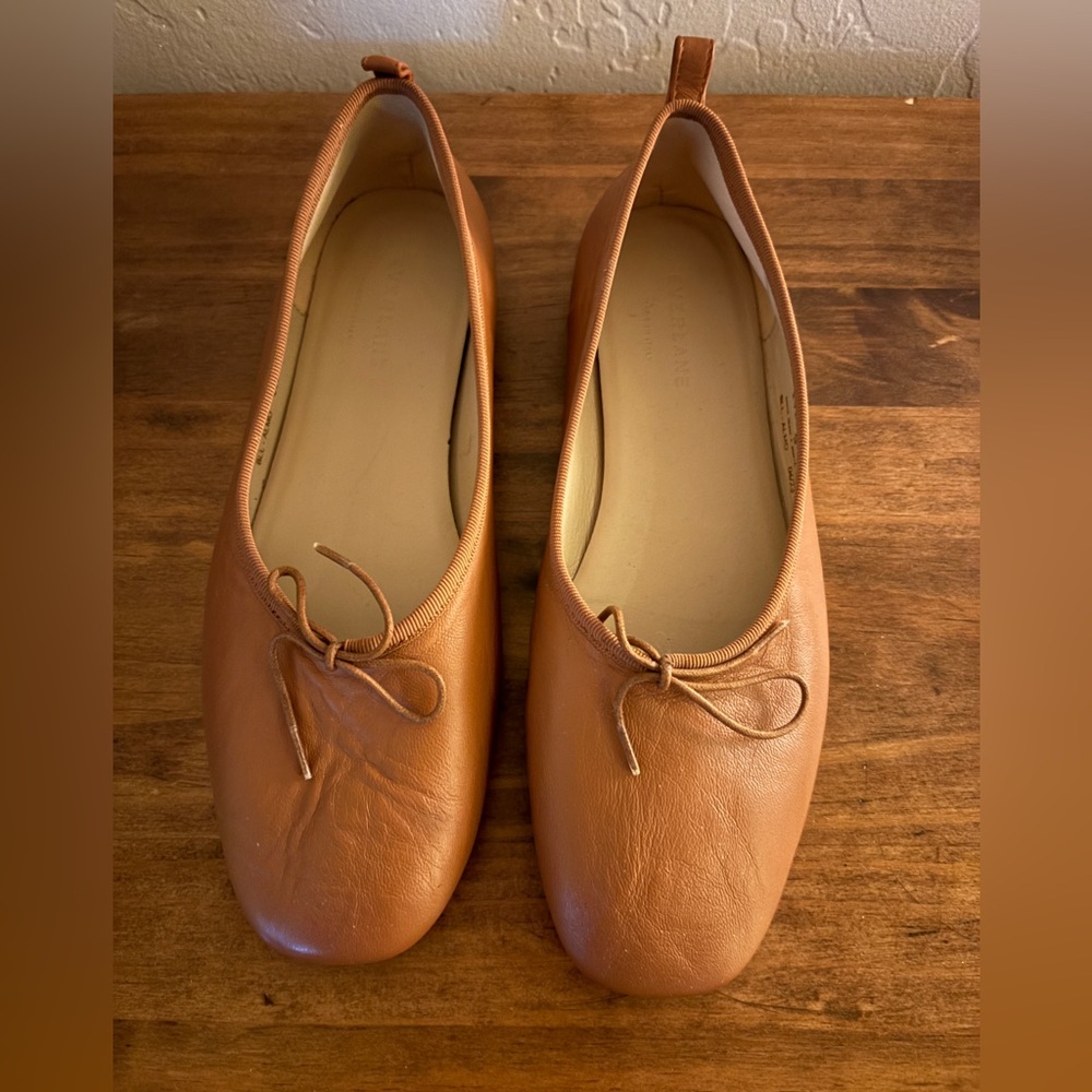 Everlane Day Flats in Toasted Almond